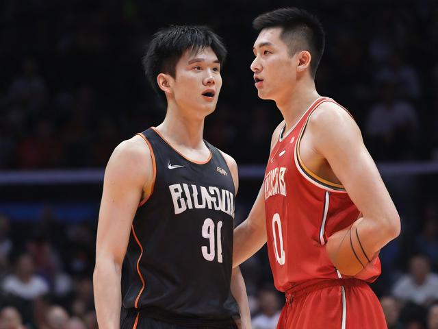 jiuyou.com_ CBA联赛多场焦点战精彩纷呈，球迷叫好，cba对战