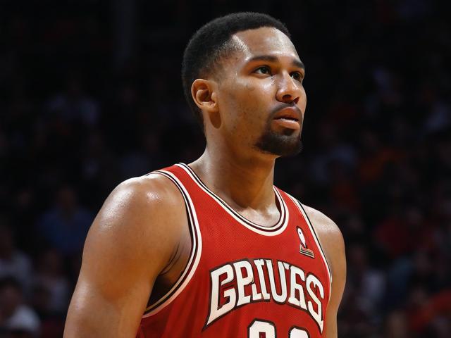 “九游app_ 历史回顾：NBA几十年来的十大经典封盖”，nba封面设计