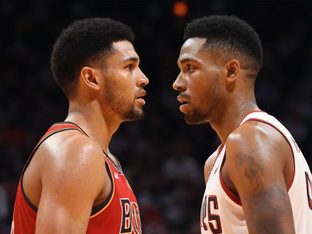 “九游app_ 历史经典：那些经典球员的巅峰对决”，nba历史经典球队