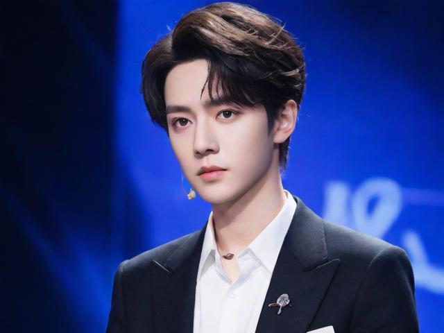 “九游app_ 投票榜单：最受期待的明星比赛”，明星游戏排名