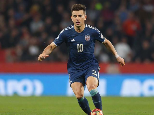 九游体育官网_ 德甲战术频繁调整，精彩瞬间层出不穷，9游游戏官网