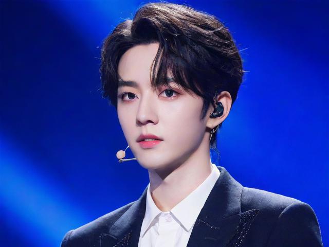 “九游app_ 星光璀璨：年度最佳明星秀盘点”，明星星光榜排名