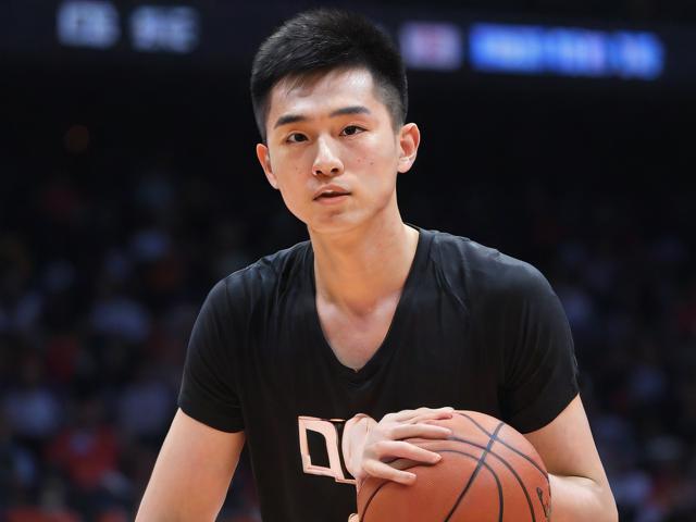 jiuyou.com_ 中国篮球明星参与公益活动,彰显社会责任,篮球明星有谁中国 jiuyou.com_ 中国篮球明星参与公益活动,彰显社会责任,篮球明星有谁中国