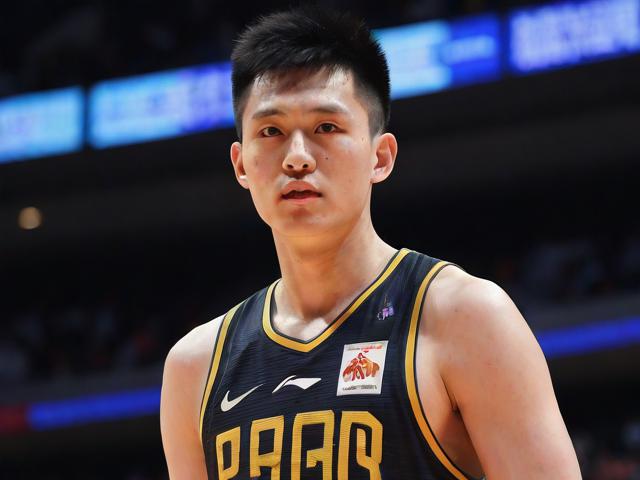 jiuyou.com_ 中国篮球明星转型成为商业偶像，影响力扩大，中国明星篮球队成员