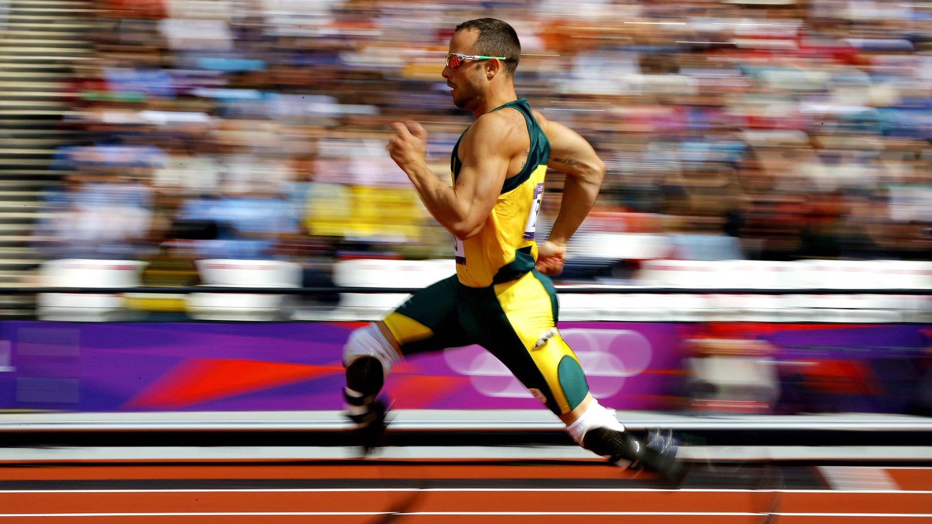 “腰旗式美式橄榄球：东部新区赛场首次亮相”